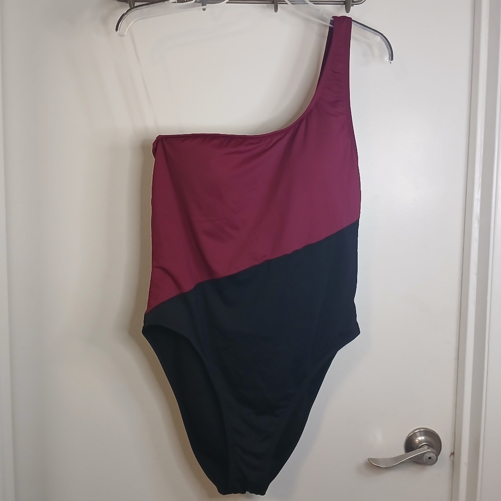 Burgundy & Black One Shoulder Cheeky One Piece Swimsuit L New! Mynah
